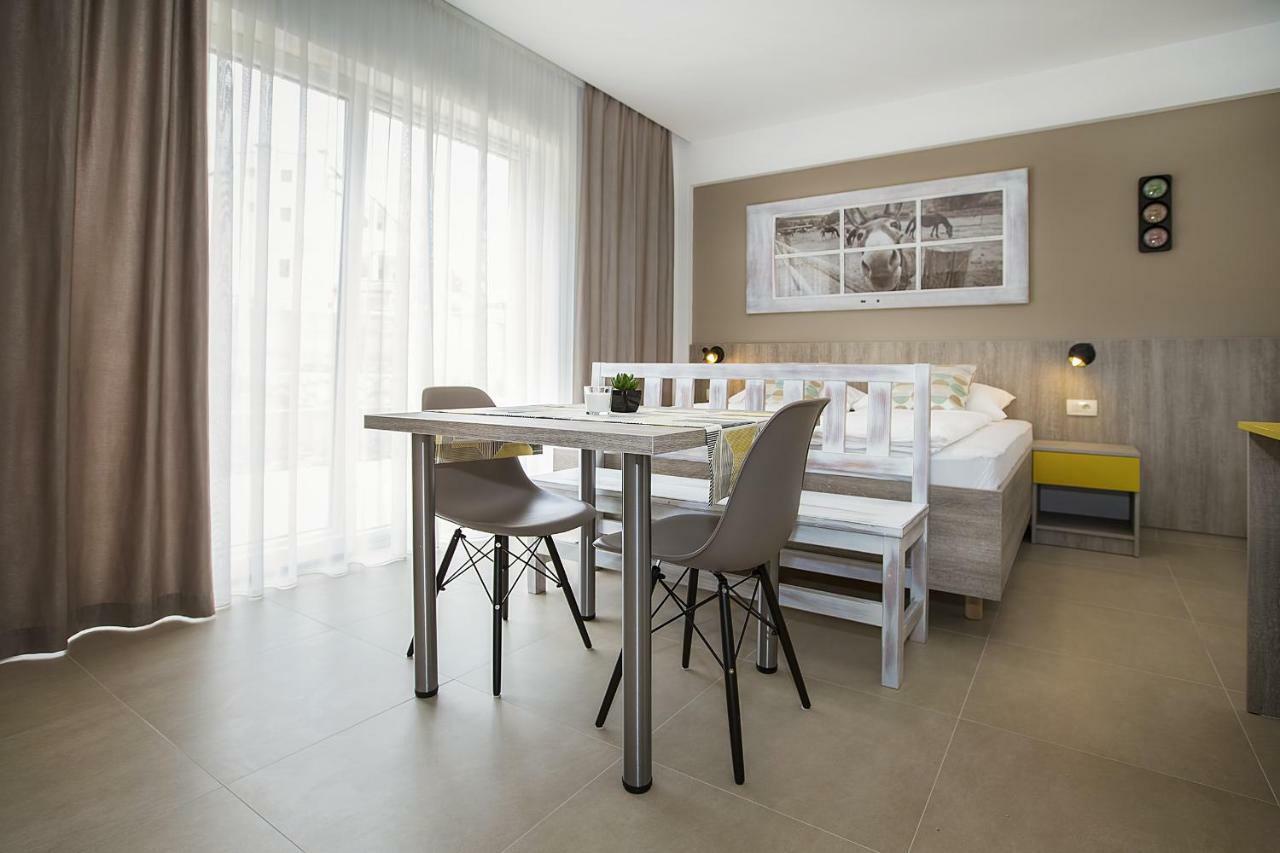 Apartments Capic Marin Baška Eksteriør billede